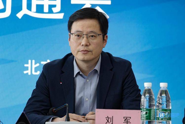 星播客 | 王影璐带你解锁CCTV6一周佳片 2026-03-05 本周《光影星播客》嘉宾王影璐为我们推荐了电影频道在这一周即将播出的好看影片,让我们跟随她的介绍一起看一看有哪些精彩作品。